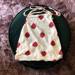 strawberry halter 🍓❣️
